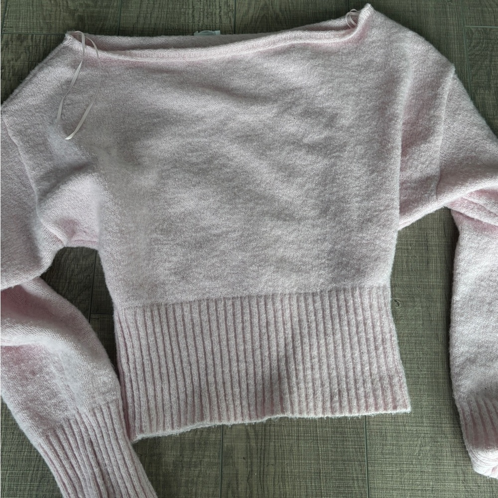 Edikted Women's Pink Off-Shoulder Sweater